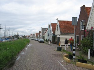 Kävelymatkan varrelta kuvattua