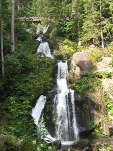 Saksan suurin vesiputous joka siis sijaitsee Tribergissä