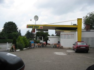 Kebabit laivaa odotellessa