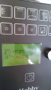 Jep jep. Ihan tätä ei haettu kun vaunuun ostettiin ilmastointi :(