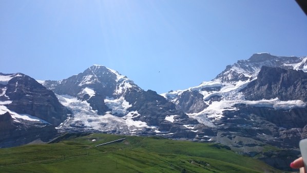 Junamatkalta Jungfraujochille. 