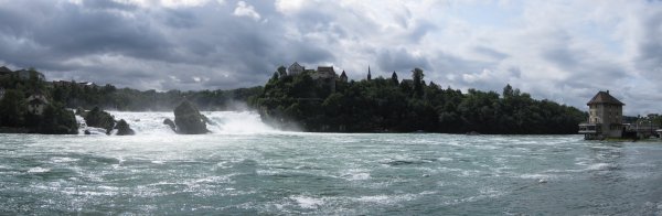 Euroopan suurin vesiputous - Schaffhausen / Rhine Falls