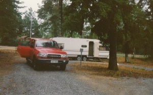 Ensimmäinen Solifer 6102i. Ja paloauton punainen Toyota Landcruiser HDJ80