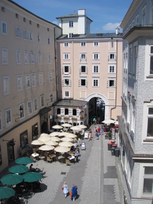 Salzburg - näkymää Mozartin synnyinkodista