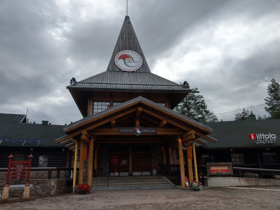 Joulupukin Pajakylä